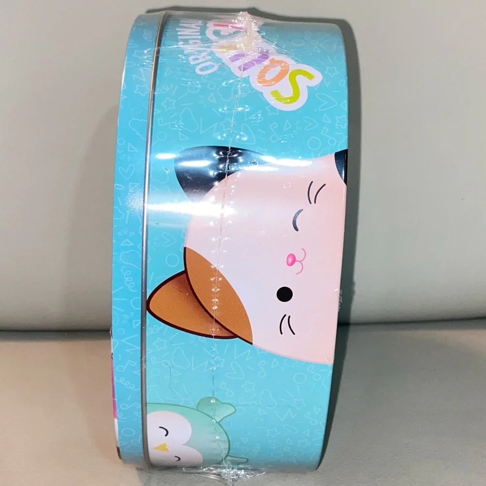Squishmallows Official Kellytoy Collector’s Tin with Micromallow Exclusive Pin